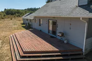 40028 Lacomb Dr, Lebanon, OR 97355 - Photo 31