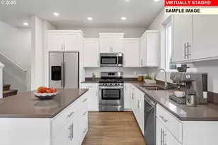 9134 SW Vermillion Dr, Tualatin, OR 97062 - Photo 3