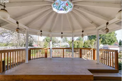 1943 Monterey Ln, Eugene, OR 97401 - Photo 25