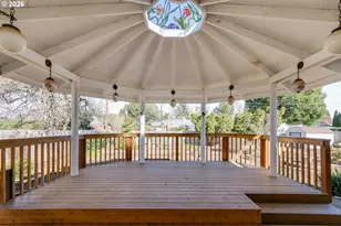 1943 Monterey Ln, Eugene, OR 97401 - Photo 25