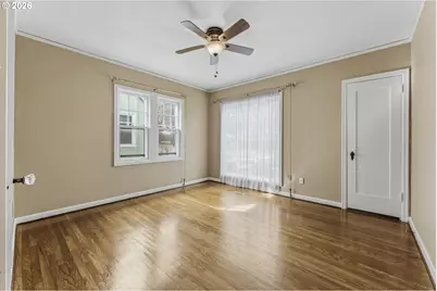 7836 N Chautauqua Blvd, Portland, OR 97217 - Photo 17