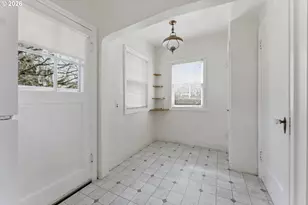 7836 N Chautauqua Blvd, Portland, OR 97217 - Photo 13