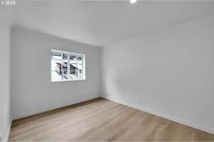 4989 Cone Ave, Eugene, OR 97402 - Photo 13