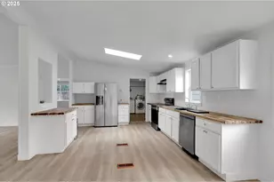 4989 Cone Ave, Eugene, OR 97402 - Photo 5