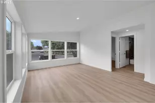 4989 Cone Ave, Eugene, OR 97402 - Photo 9