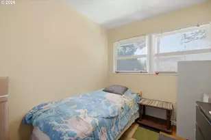 9421 SE Glenwood St, Portland, OR 97266 - Photo 21
