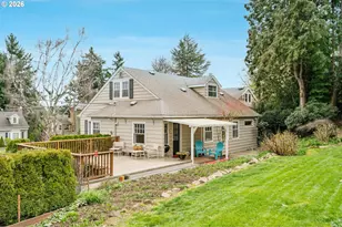 606 SW Evans St, Portland, OR 97219 - Photo 45