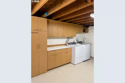 2803 NE 16th Ave, Portland, OR 97212 - Photo 9