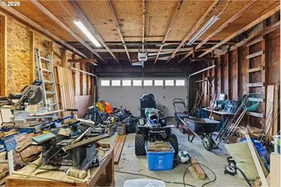 2713 Oak St, North Bend, OR 97459 - Photo 23