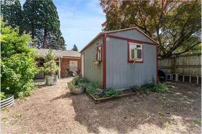9025 SE 42nd Ave, Milwaukie, OR 97222 - Photo 29