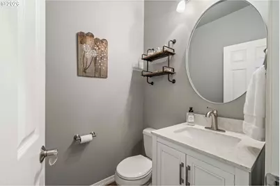 13736 SW Mistletoe Dr, Portland, OR 97224 - Photo 21