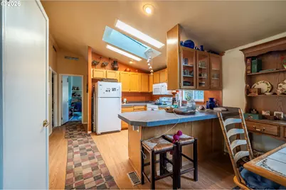 498 Klamath Ave SE, Bandon, OR 97411 - Photo 19