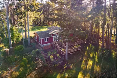 498 Klamath Ave SE, Bandon, OR 97411 - Photo 3