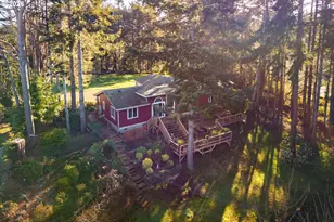 498 Klamath Ave SE, Bandon, OR 97411 - Photo 3