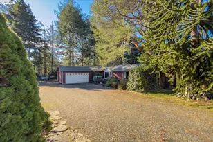 498 Klamath Ave SE, Bandon, OR 97411 - Photo 7