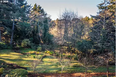 498 Klamath Ave SE, Bandon, OR 97411 - Photo 31