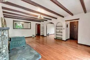 6134 E Burnside St, Portland, OR 97215 - Photo 9