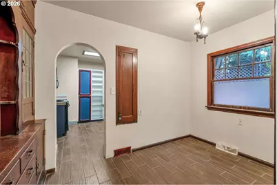 6134 E Burnside St, Portland, OR 97215 - Photo 13
