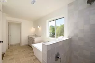 1306 NW Whipple Ave, Roseburg, OR 97471 - Photo 19