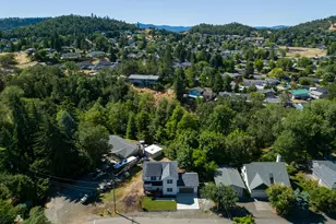 1306 NW Whipple Ave, Roseburg, OR 97471 - Photo 33