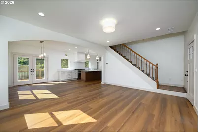 1306 NW Whipple Ave, Roseburg, OR 97471 - Photo 7