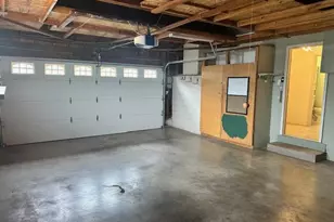 1960 Valhalla St, Eugene, OR 97401 - Photo 27