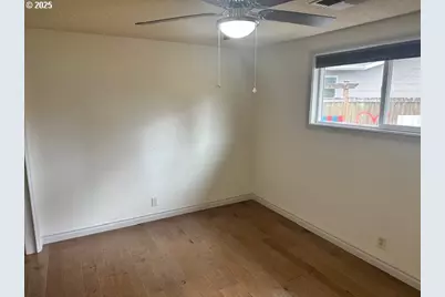 1960 Valhalla St, Eugene, OR 97401 - Photo 19