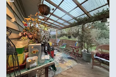 3863 Vista Dr, North Bend, OR 97459 - Photo 21