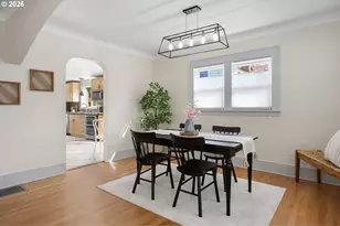 3123 SE Woodward St, Portland, OR 97202 - Photo 9