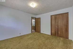 8415 SW River Rd, Hillsboro, OR 97123 - Photo 19