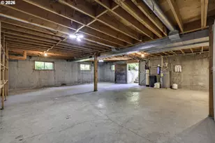 8415 SW River Rd, Hillsboro, OR 97123 - Photo 23