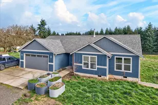 1023 Spirit Lake Hwy, Castle Rock, WA 98611 - Photo 1