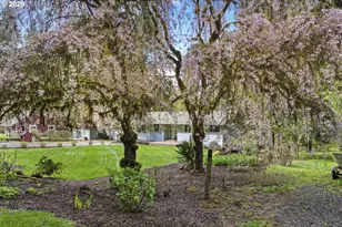 22305 NE Ilafern Ln, Dundee, OR 97115 - Photo 39