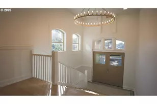 550 N 1st St, Woodburn, OR 97071 - Photo 7