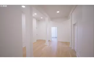 550 N 1st St, Woodburn, OR 97071 - Photo 19