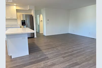 11867 SE Mountain Sun Dr, Clackamas, OR 97015 - Photo 9