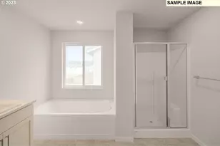 1047 Clemson St, Woodburn, OR 97071 - Photo 33