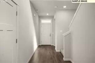 1047 Clemson St, Woodburn, OR 97071 - Photo 5