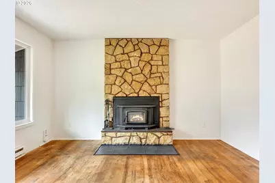 650 SW Chestnut St, Clatskanie, OR 97016 - Photo 5