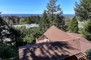 15870 Pelican Bay Dr, Brookings, OR 97415 - Photo 1