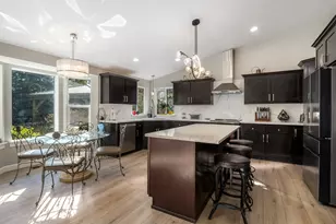 17200 NE Slope Ln, Newberg, OR 97132 - Photo 11