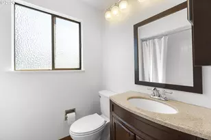 1950 SW Leewood Dr, Beaverton, OR 97003 - Photo 29