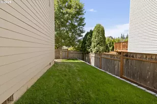 19095 Barrington Ave, Sandy, OR 97055 - Photo 31