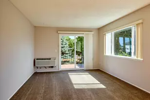 950 Evergreen Rd, Woodburn, OR 97071 - Photo 15