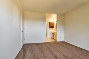 950 Evergreen Rd, Woodburn, OR 97071 - Photo 19