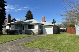 8915 SE Market St, Portland, OR 97216 - Photo 15