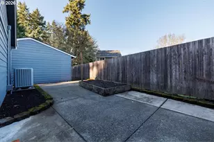 2947 SE 45th Ct, Hillsboro, OR 97123 - Photo 39