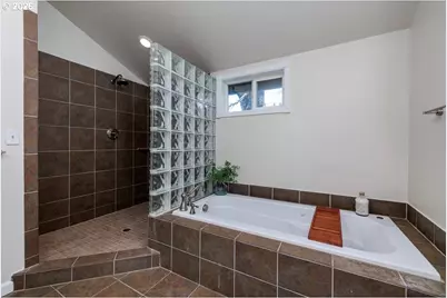 2947 SE 45th Ct, Hillsboro, OR 97123 - Photo 21