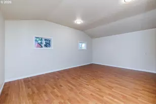 2947 SE 45th Ct, Hillsboro, OR 97123 - Photo 33