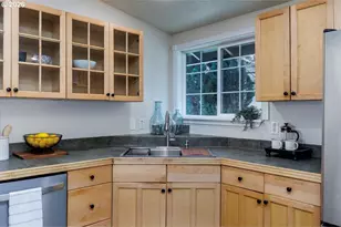 2947 SE 45th Ct, Hillsboro, OR 97123 - Photo 11